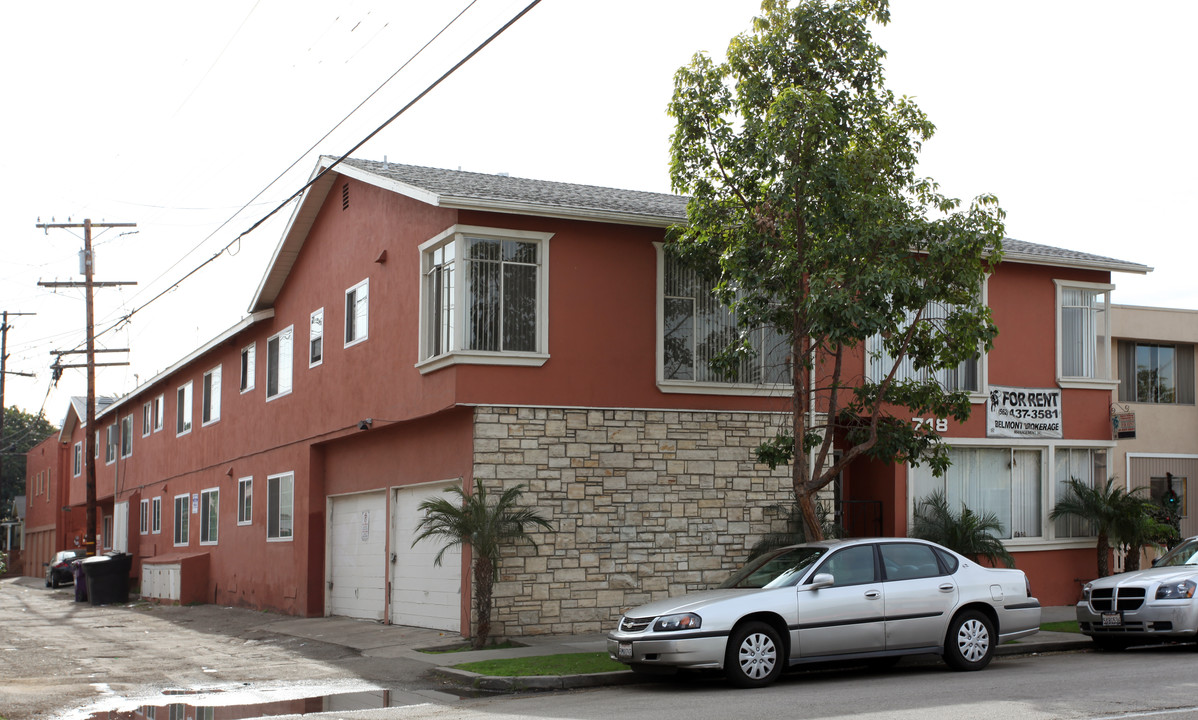 718 E 6TH St in Long Beach, CA - Building Photo