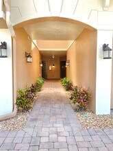 7230 Hamilton Rd in Bradenton, FL - Foto de edificio - Building Photo