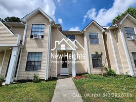 4091 Cedars Pkwy in North Charleston, SC - Building Photo