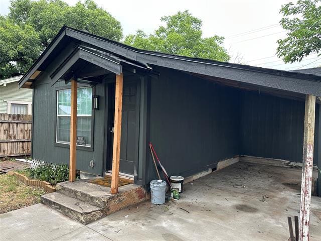 property at 1041 Poplar St