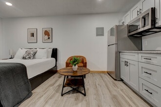 Sunrise Suites in Mount Sterling, KY - Foto de edificio - Building Photo