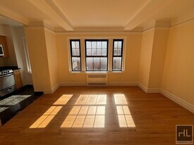 Christopher Street in New York, NY - Building Photo