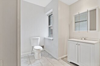 2024 N Gratz St in Philadelphia, PA - Building Photo - Building Photo