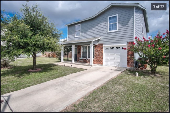 property at 4627 Stallion Cove