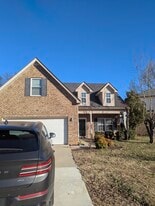 2480 Oak Hill Dr in Murfreesboro, TN - Building Photo