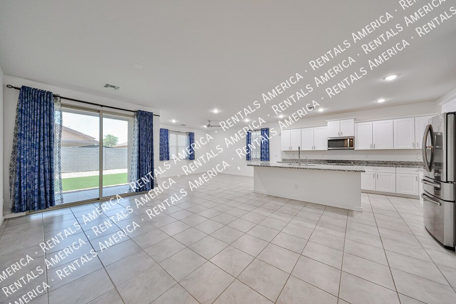 1578 S 224th Ln in Buckeye, AZ - Building Photo
