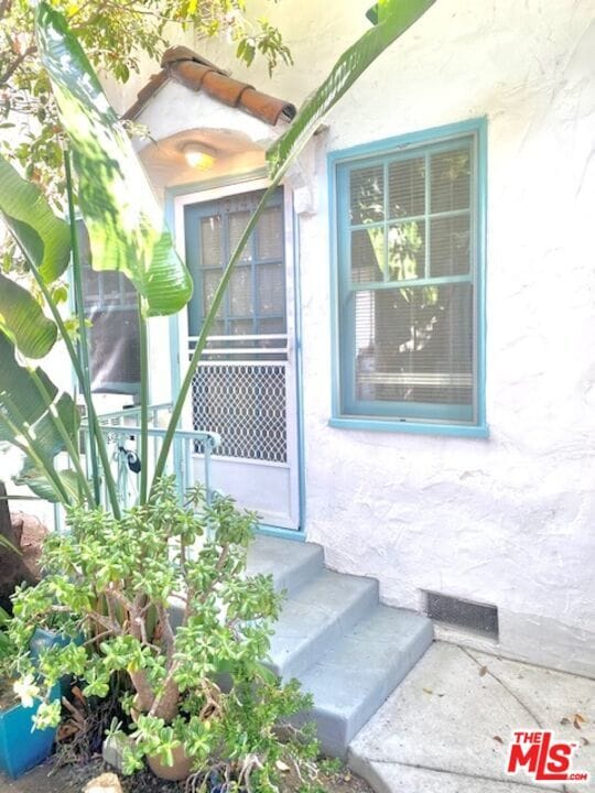 property at 1014 N Sweetzer Ave