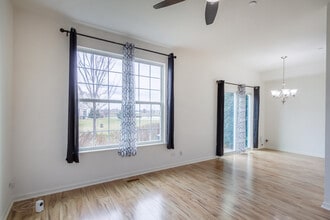 10066 Cummings St in Huntley, IL - Building Photo - Building Photo