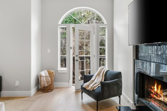 property at 1529 Barton Springs Rd