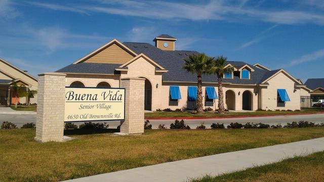 Buena Vida Senior Village in Corpus Christi, TX - Foto de edificio