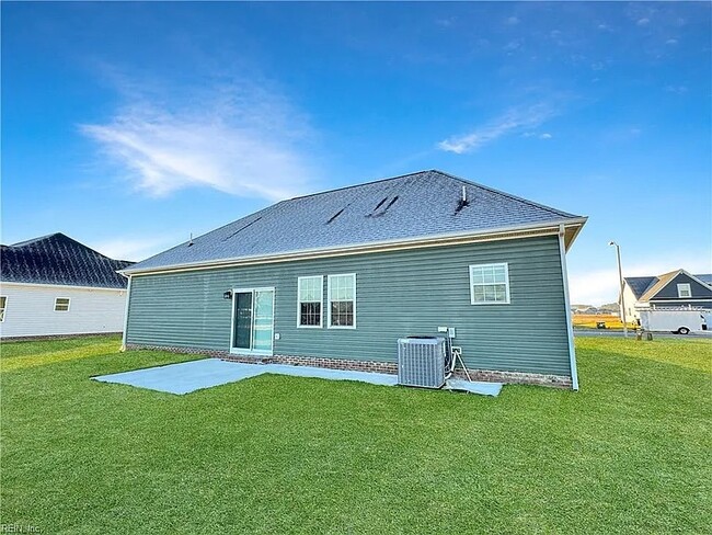 317 Spinnaker St in Elizabeth City, NC - Building Photo - Building Photo
