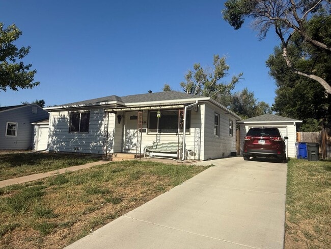 2524 15th Ave Ct in Greeley, CO - Building Photo - Building Photo