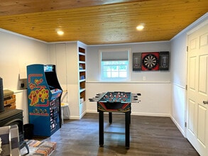 57 Curt Blvd in Saratoga Springs, NY - Building Photo - Building Photo