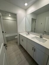 2505 Victorious Fls Ave in Plant City, FL - Building Photo - Building Photo