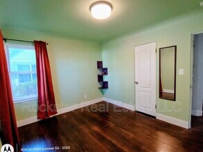 2811 W Cleveland Ave in Spokane, WA - Building Photo - Building Photo