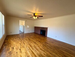 3002 Hyacinth St in Eugene, OR - Building Photo - Building Photo