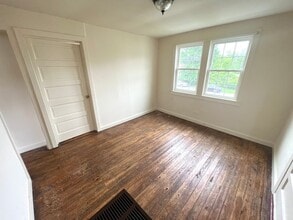 407 9th St NW in Charlottesville, VA - Building Photo - Building Photo