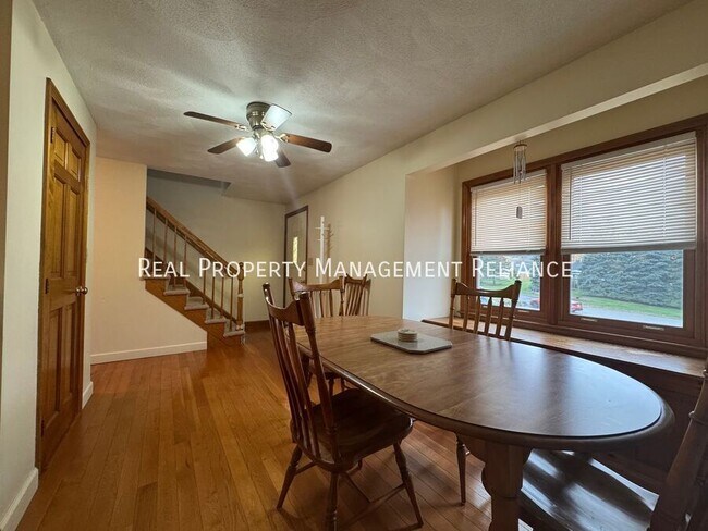 38 Kimball Ave in Ipswich, MA - Building Photo - Building Photo