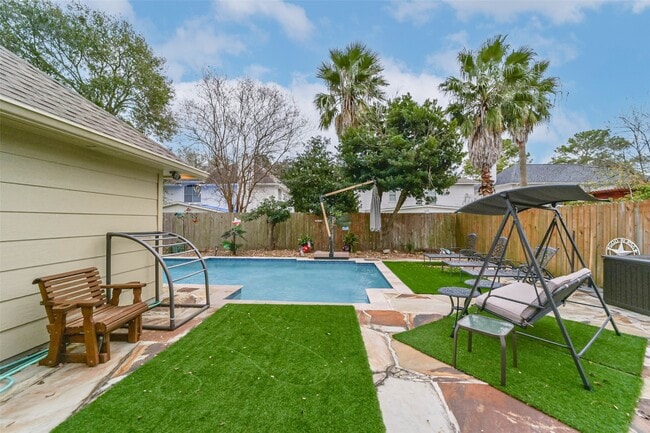 9926 Elm Meadow Trail