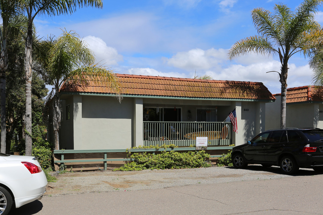 The Bluffs in Encinitas, CA - Building Photo