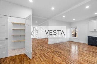 510 Deaverview Rd in Asheville, NC - Building Photo - Building Photo