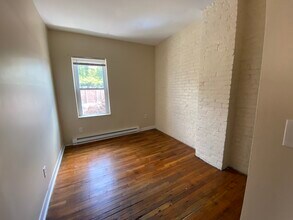 800 Huntington Ave in Boston, MA - Foto de edificio - Building Photo