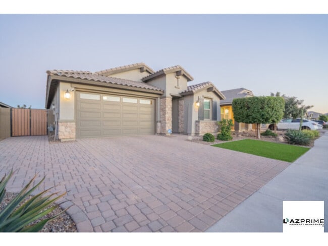 property at 1163 N 152nd Ave