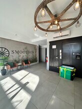 568 Communipaw Ave in Jersey City, NJ - Building Photo - Building Photo