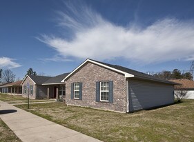 St. Vincent Villas I in Shreveport, LA - Building Photo