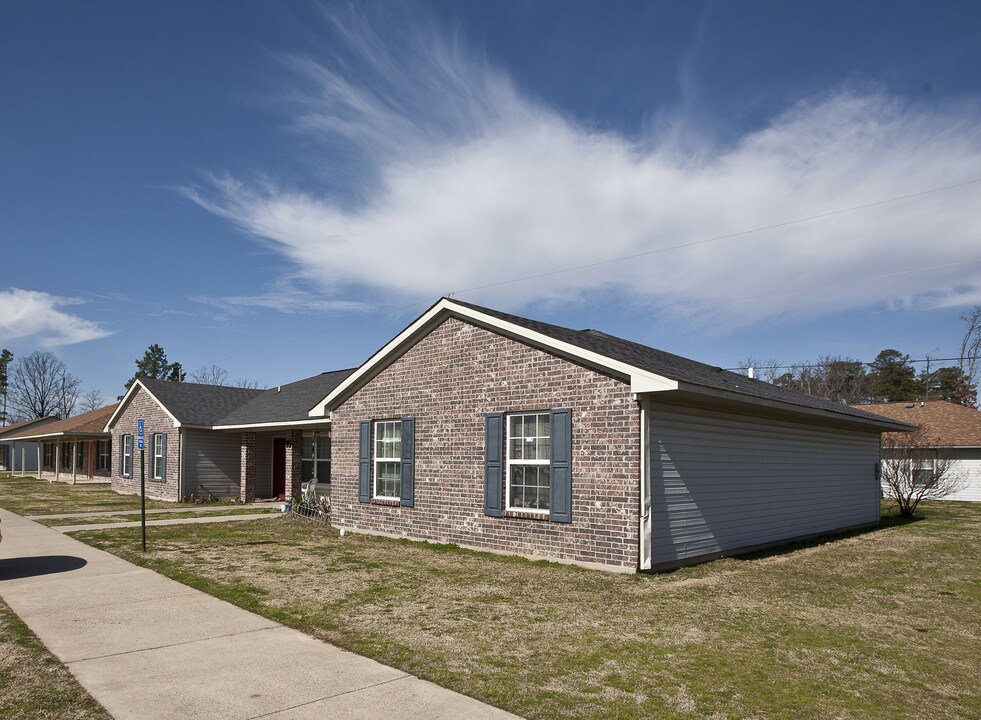 St. Vincent Villas I in Shreveport, LA - Building Photo