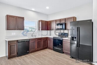 5706 Cicada Cir in Converse, TX - Building Photo - Building Photo