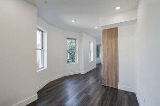 5053 Ludlow St in Philadelphia, PA - Building Photo - Building Photo