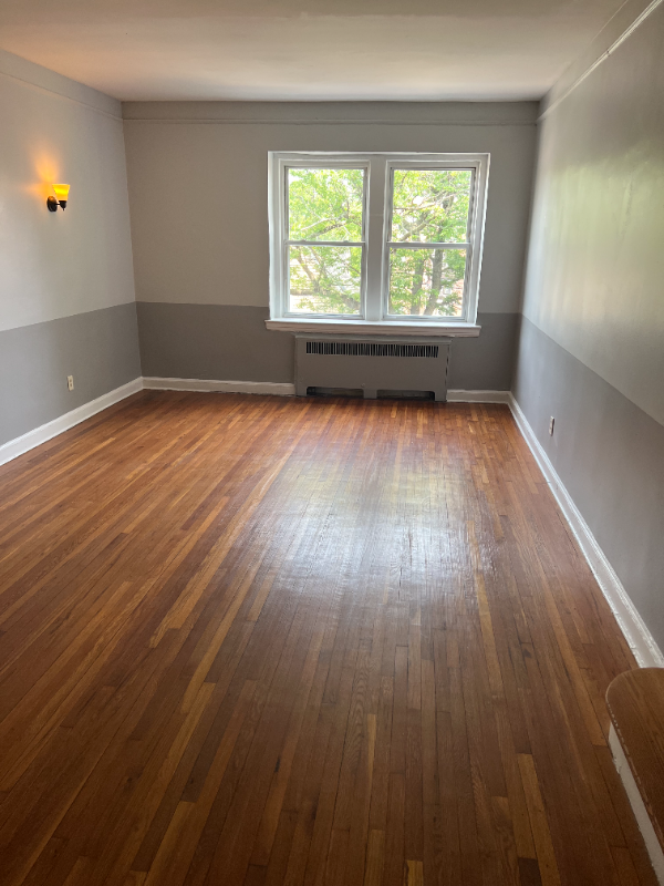 129 N Walnut St in East Orange, NJ - Building Photo - Building Photo