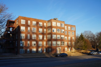 Riverview Apartments in St. Louis, MO - Building Photo - Other