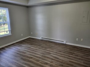 176 Spring Cir Dr in Berea, KY - Building Photo - Building Photo