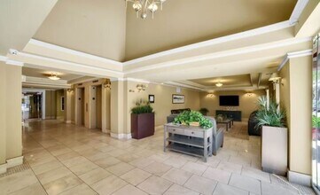 620 S Gramercy Pl in Los Angeles, CA - Foto de edificio - Building Photo