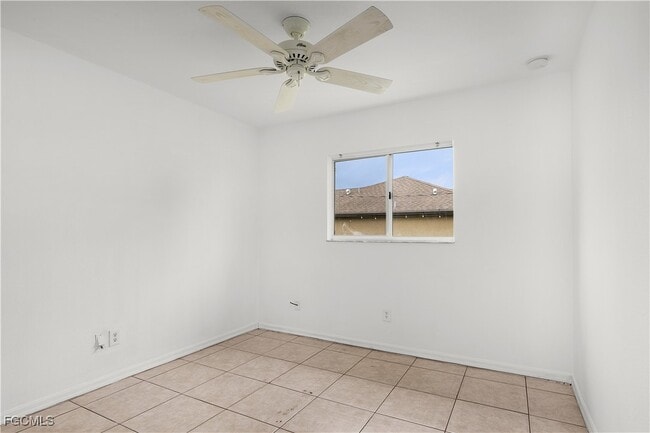 127 SW 11th Terrace in Cape Coral, FL - Building Photo - Building Photo