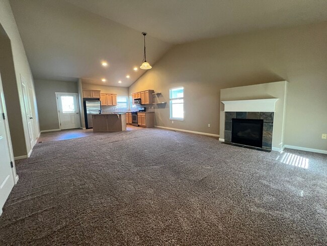 63787 Stanley Way in Bend, OR - Building Photo - Building Photo