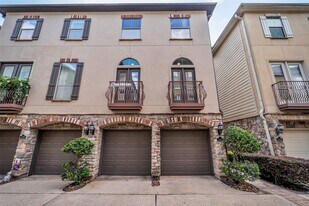 542 Bomar St in Houston, TX - Building Photo