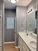 13018 Laura Lake Dr in Willis, TX - Building Photo - Building Photo