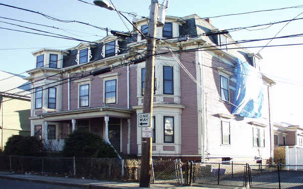 12-14 Lincoln Ave in Somerville, MA - Building Photo