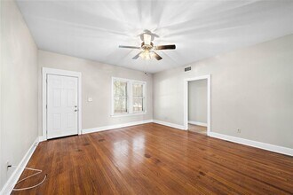 502 11th St N in Texas City, TX - Foto de edificio - Building Photo