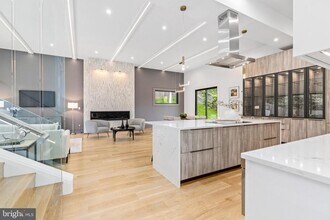 3554 Military Rd in Arlington, VA - Building Photo - Building Photo