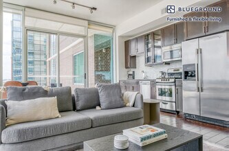 301 Brazos St in Austin, TX - Building Photo - Building Photo