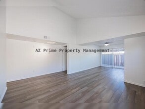 900 S Hacienda Dr in Tempe, AZ - Building Photo - Building Photo