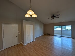 8522 Jasonville Ct SE, Unit 8522 in Caledonia, MI - Building Photo - Building Photo