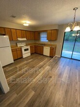 129 Deann Dr in Hinesville, GA - Building Photo - Building Photo