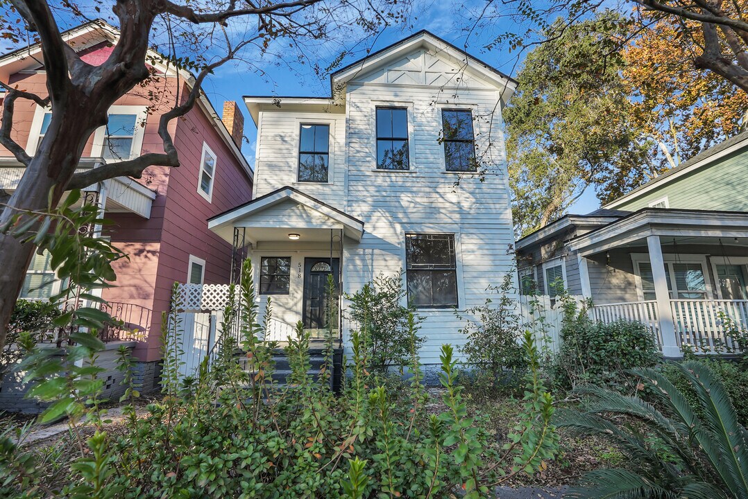 518 E 33rd St in Savannah, GA - Foto de edificio