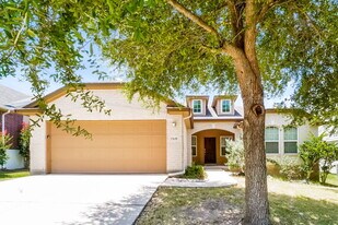 13610 Tivoli Gardens in Live Oak, TX - Building Photo