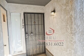 4701 Beechwood St in Bakersfield, CA - Building Photo - Building Photo